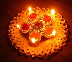 Dipawali (दीपावली  पर करें माँ लक्ष्मी को प्रसन्न )