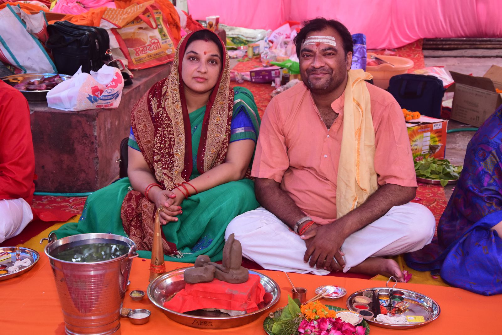 श्रीमती एवं श्री समीर पाण्डे
